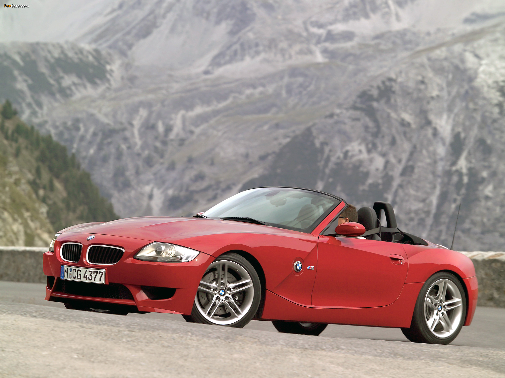 Images of BMW Z4 M Roadster (E85) 2006–08 (2048 x 1536)