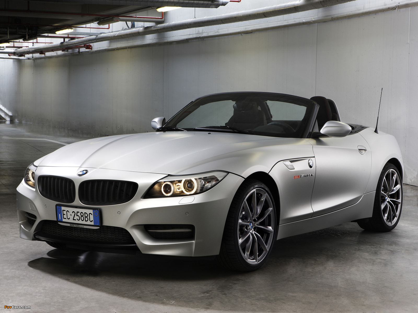 Images of BMW Z4 sDrive35is Mille Miglia Limited Edition (E89) 2010 (1600 x 1200)