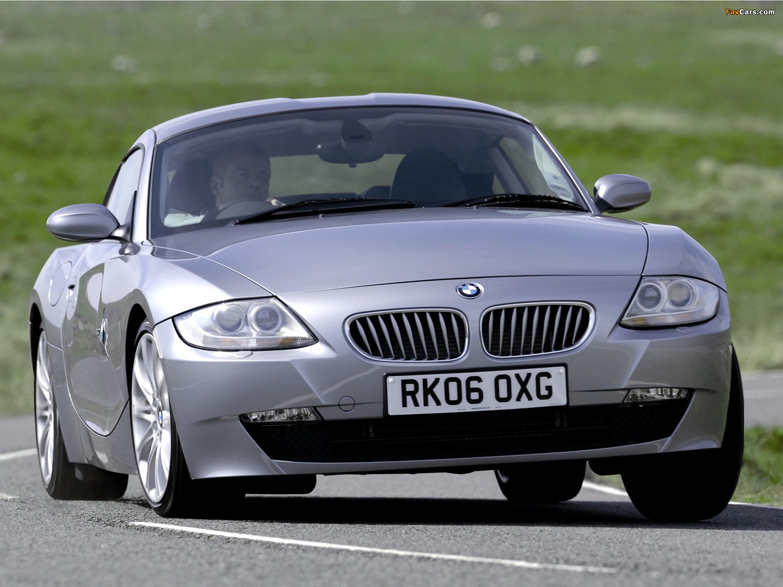 Photos of BMW Z4 3.0si Coupe UK-spec 2006–09 (1600 x 1200)