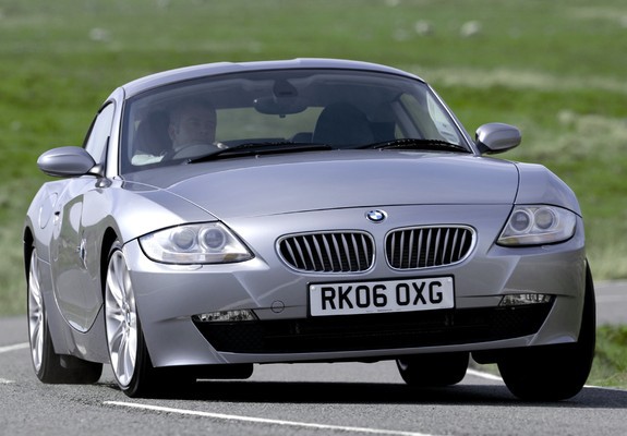 Photos of BMW Z4 3.0si Coupe UK-spec 2006–09