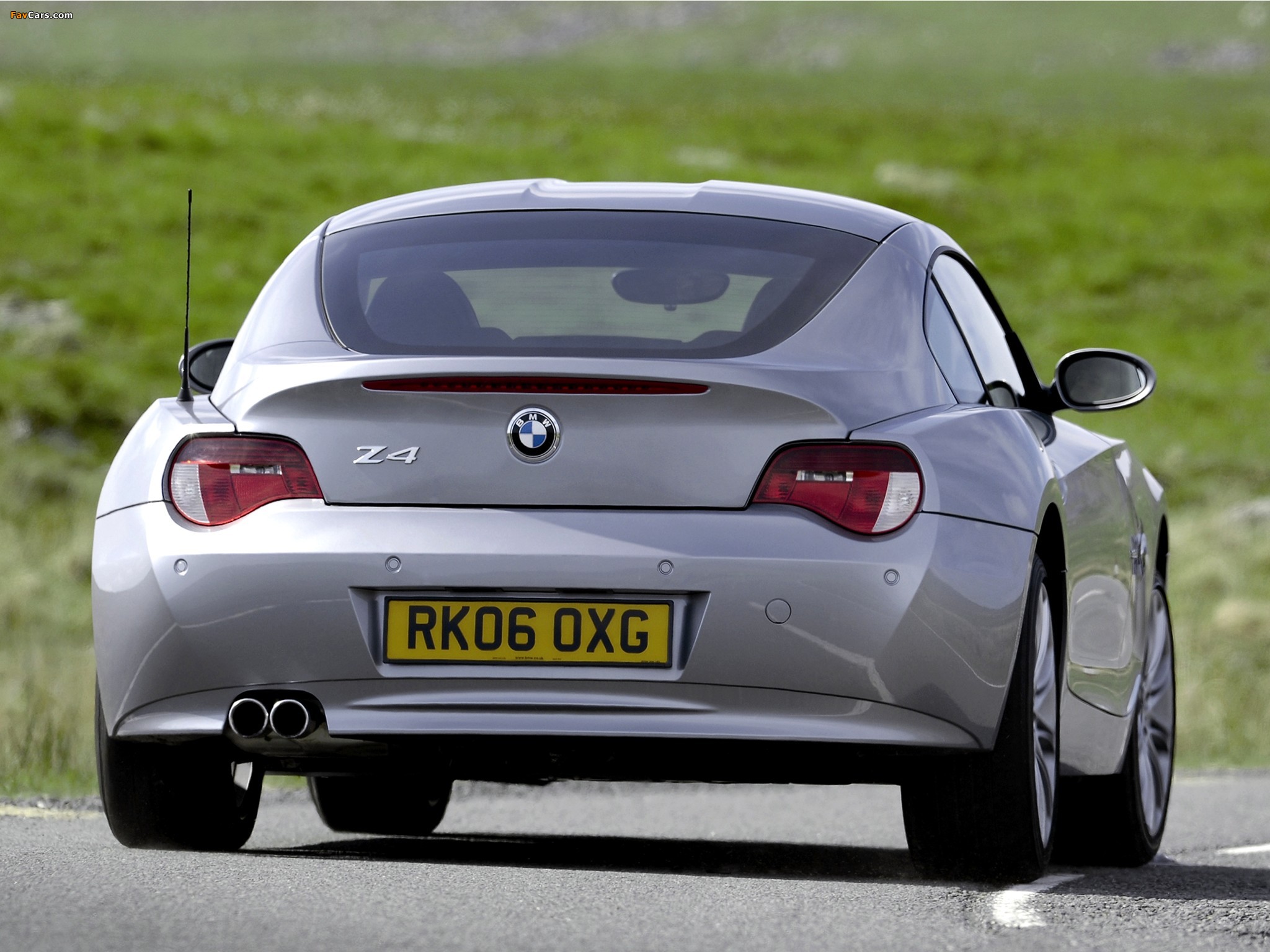Photos of BMW Z4 3.0si Coupe UK-spec 2006–09 (2048 x 1536)