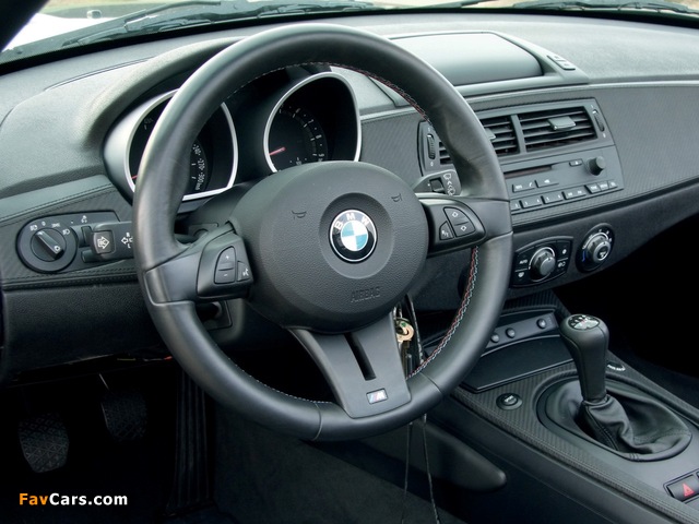 Photos of Manhart Racing BMW Z4 V10 (E85) 2009 (640 x 480)