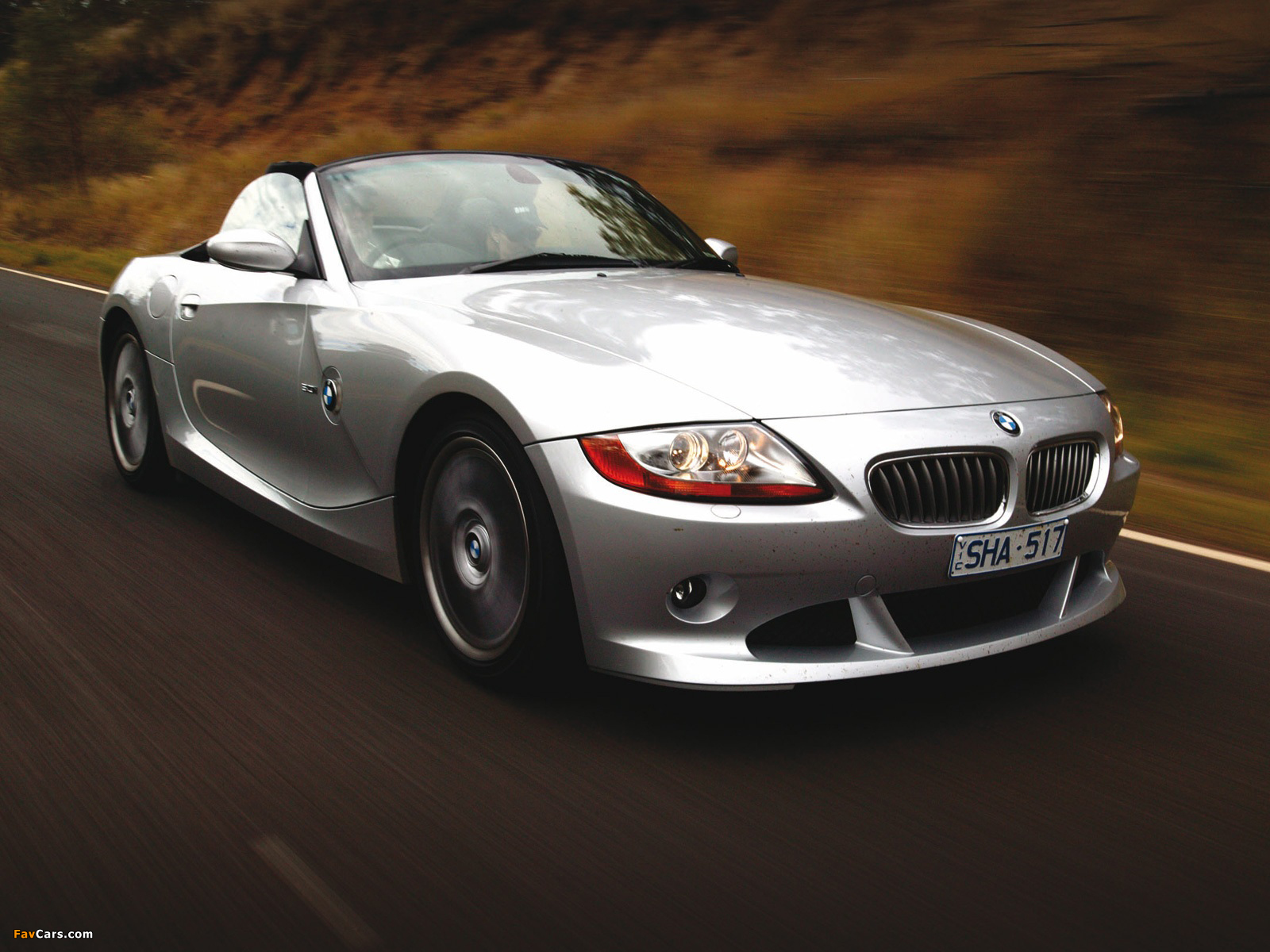 Pictures of BMW Z4 2.5i Roadster AU-spec (E85) 2002–05 (1600 x 1200)