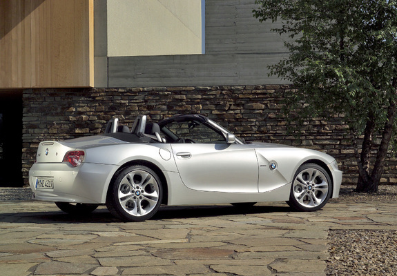 Pictures of BMW Z4 3.0i Roadster (E85) 2005–09