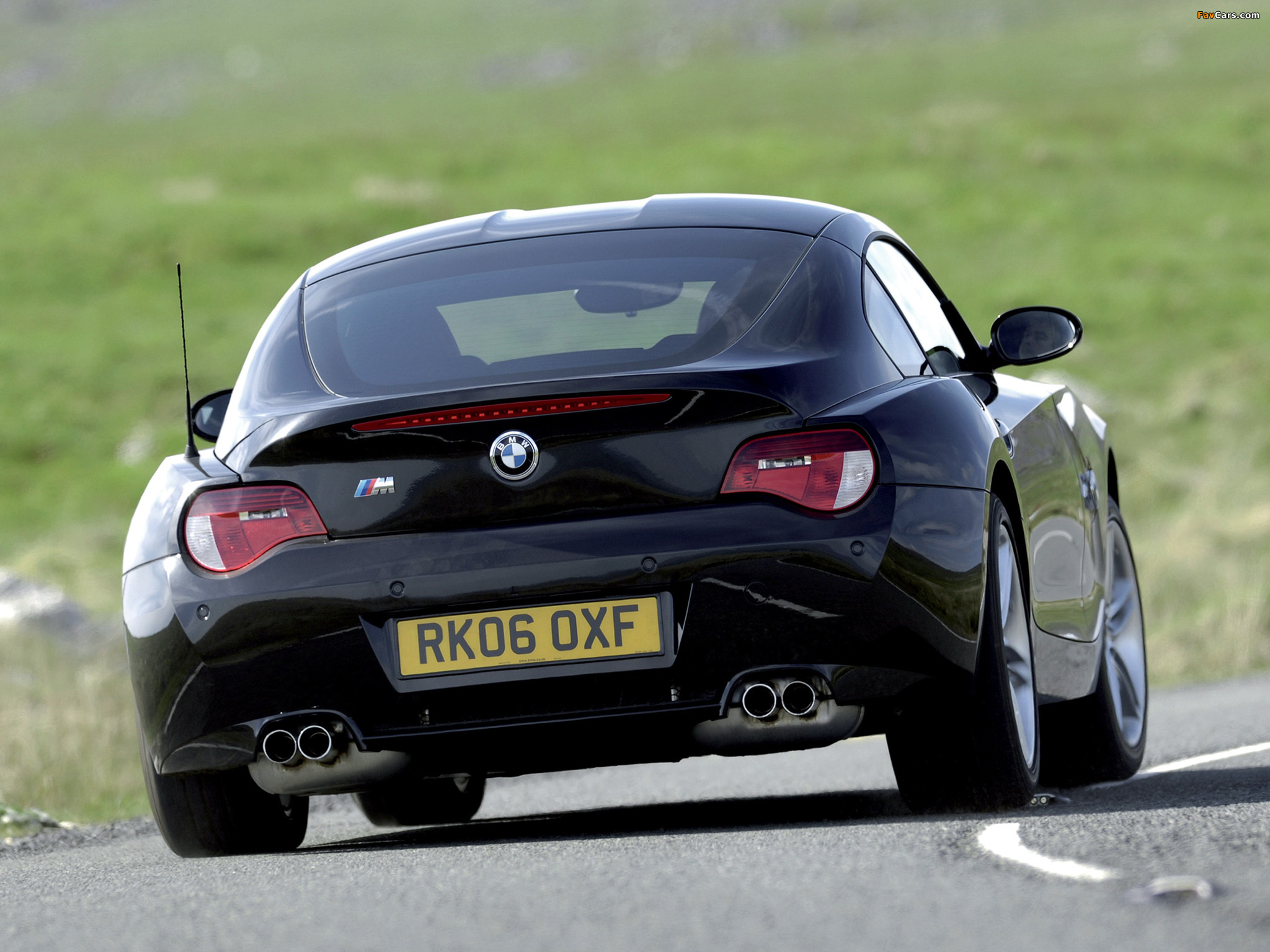 Pictures of BMW Z4 M Coupe UK-spec (E85) 2006–08 (2048 x 1536)