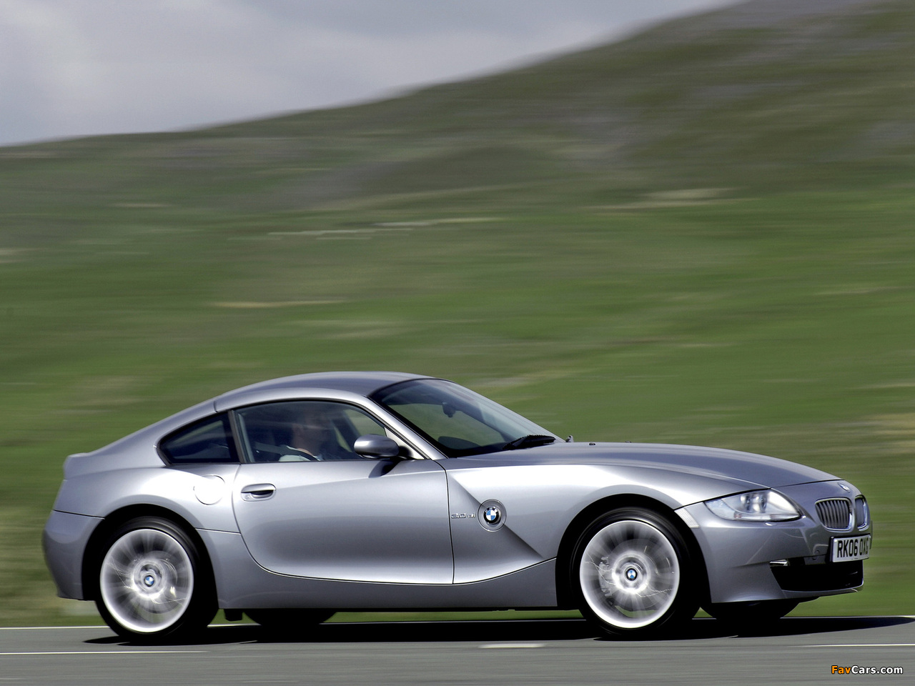 Pictures of BMW Z4 3.0si Coupe UK-spec 2006–09 (1280 x 960)