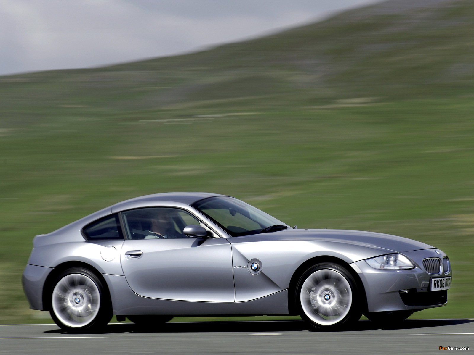 Pictures of BMW Z4 3.0si Coupe UK-spec 2006–09 (1600 x 1200)