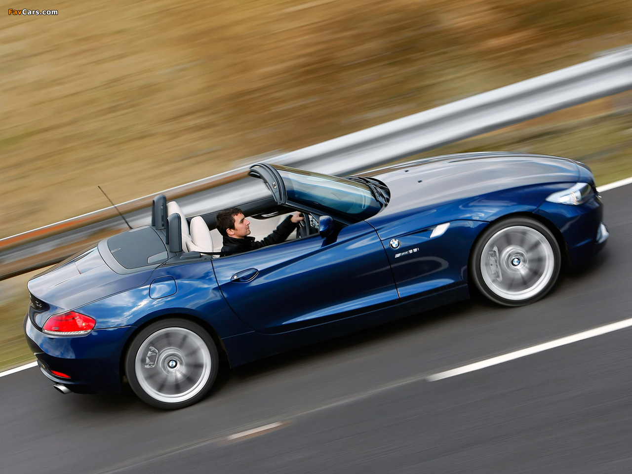 Pictures of BMW Z4 sDrive35i Roadster UK-spec (E89) 2009–12 (1280 x 960)