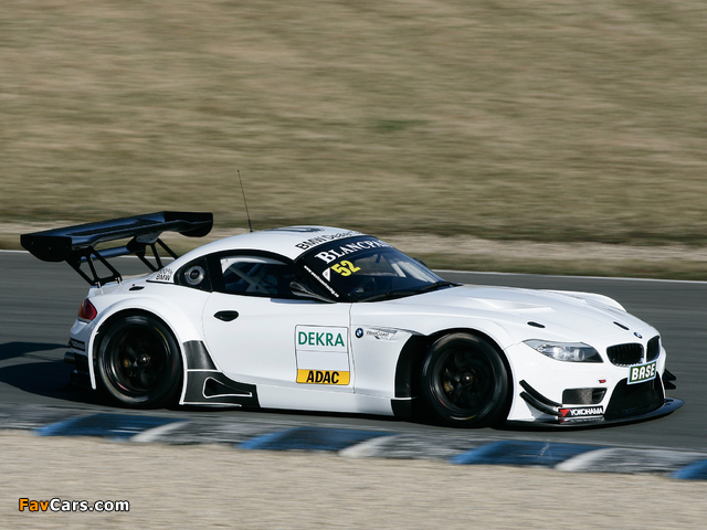 Pictures of BMW Z4 GT3 (E89) 2010 (640 x 480)