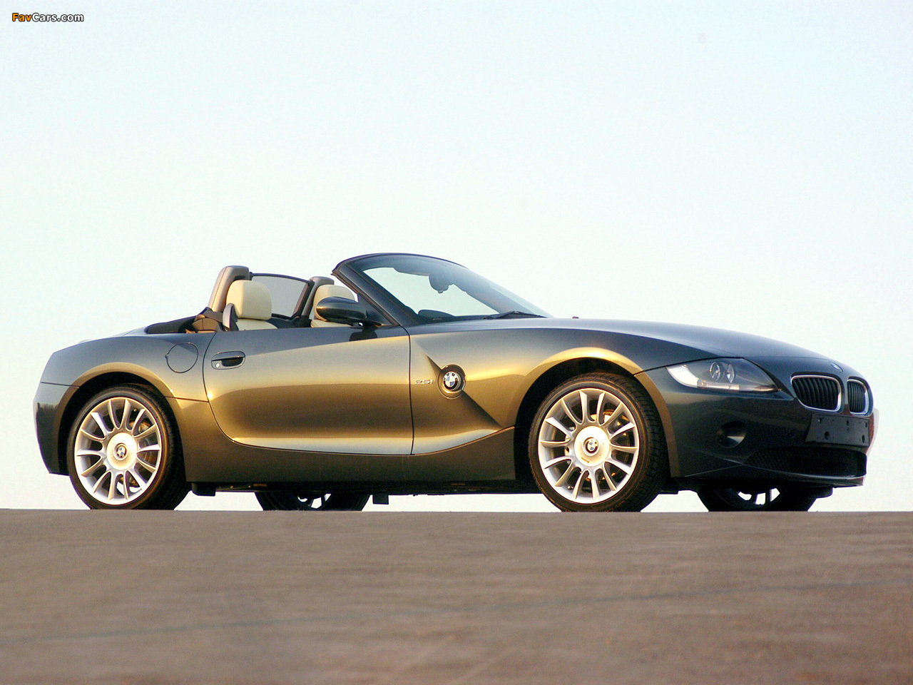 BMW Z4 Roadster Individual (E85) 2004 wallpapers (1280 x 960)
