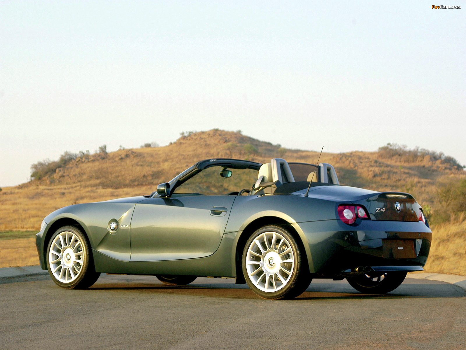 BMW Z4 Roadster Individual (E85) 2004 wallpapers (1600 x 1200)