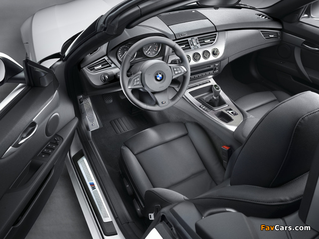 BMW Z4 sDrive30i Roadster M Sports Package (E89) 2009 wallpapers (640 x 480)