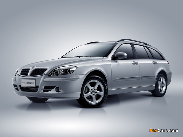 Pictures of Brilliance BS4 Wagon (M2) 2008–10 (640 x 480)