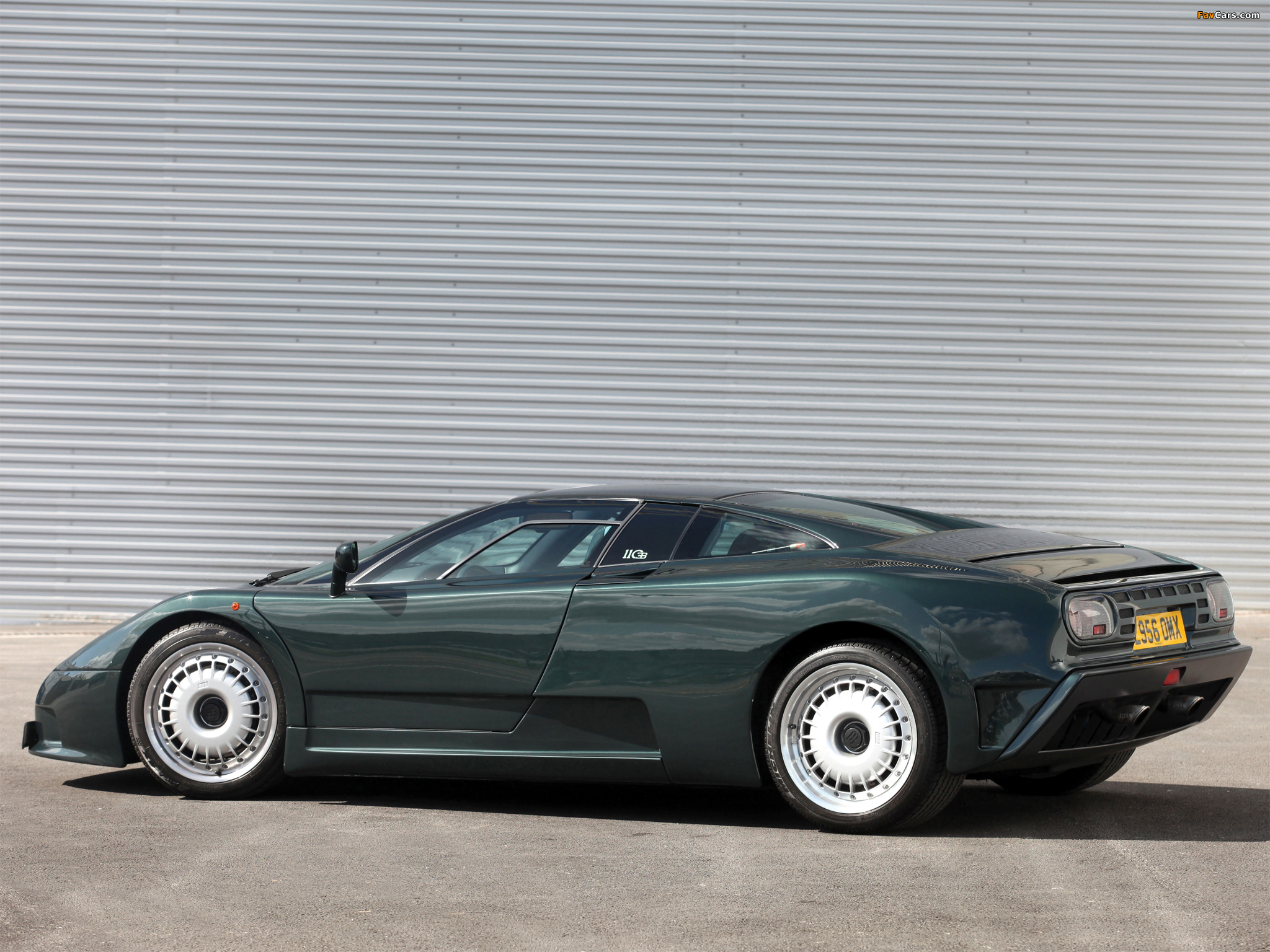 Bugatti EB110 GT 1992–95 images (2048 x 1536)