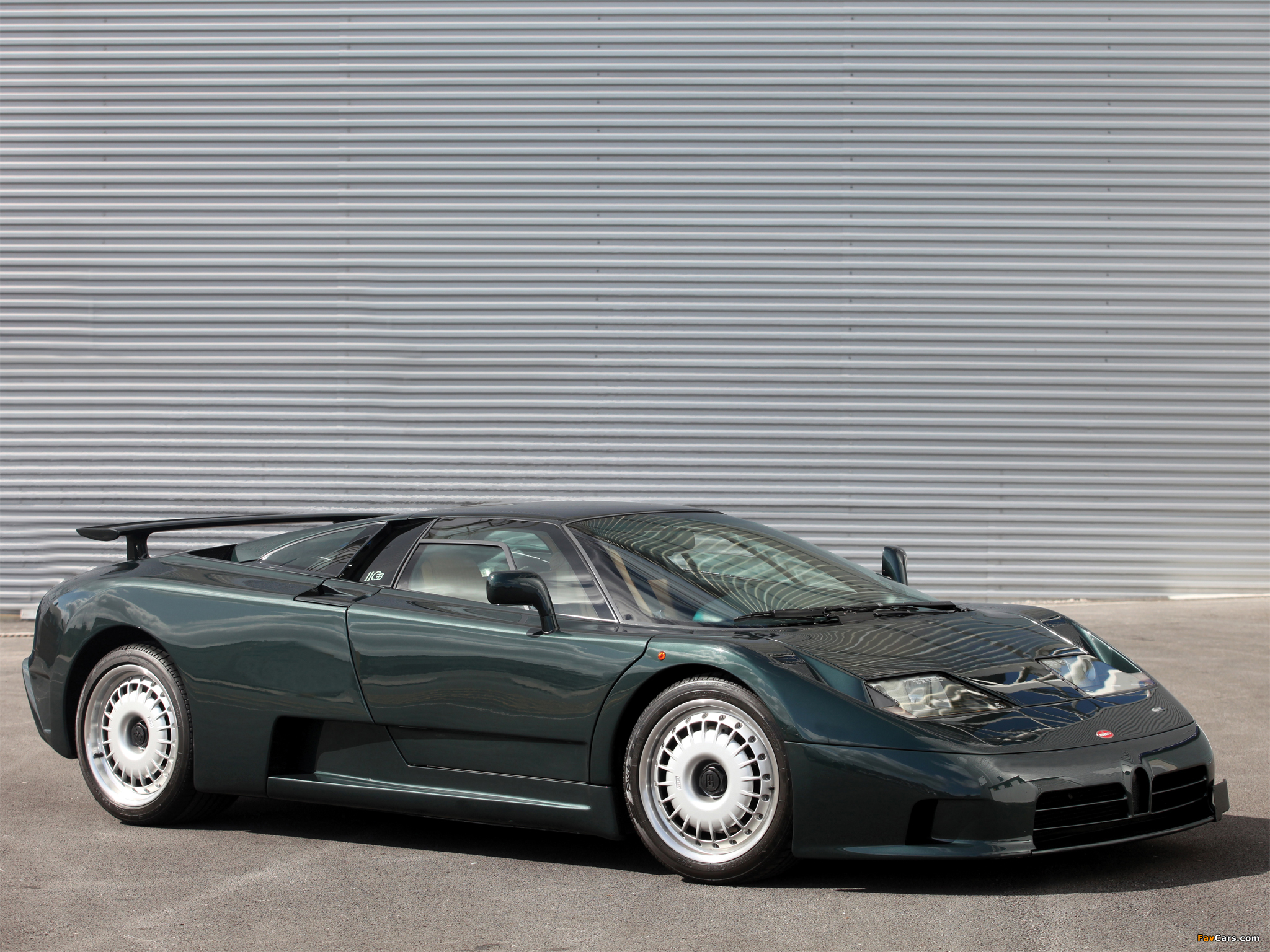 Photos of Bugatti EB110 GT 1992–95 (2048 x 1536)