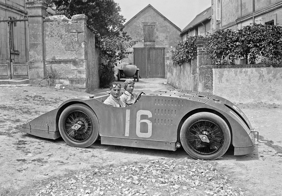 Pictures of Bugatti Type 32 1923