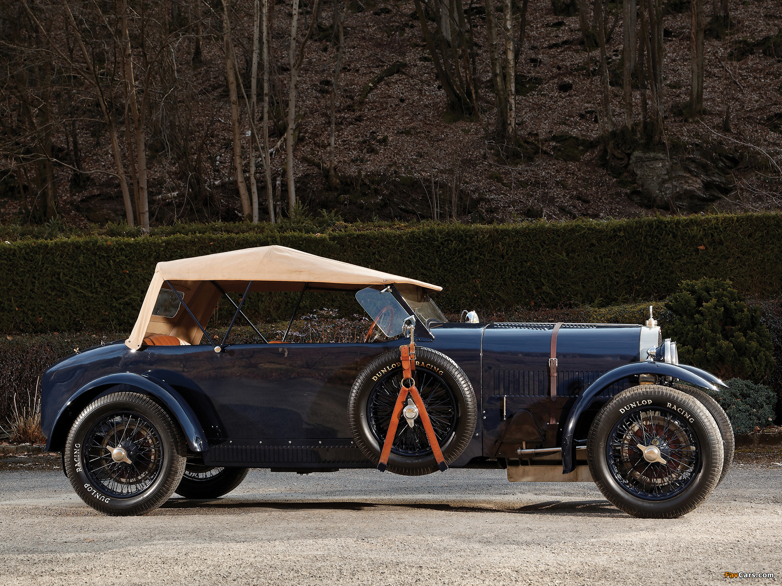 Bugatti Type 44 4-seat Open Tourer 1929 wallpapers (1600 x 1200)