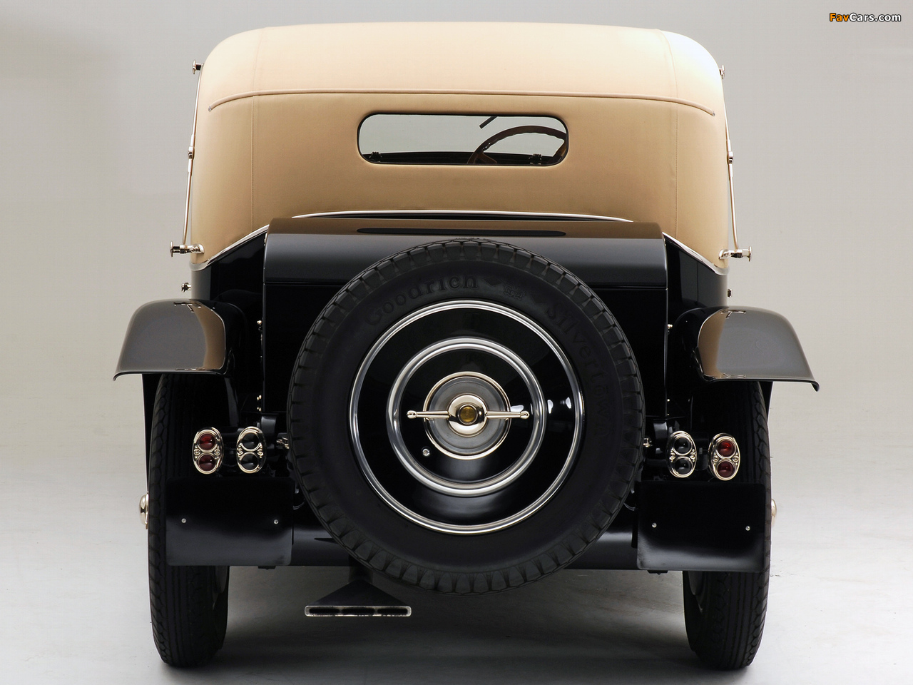 Bugatti Type 46 Faux Cabriolet by Veth & Zoon 1930 wallpapers (1280 x 960)