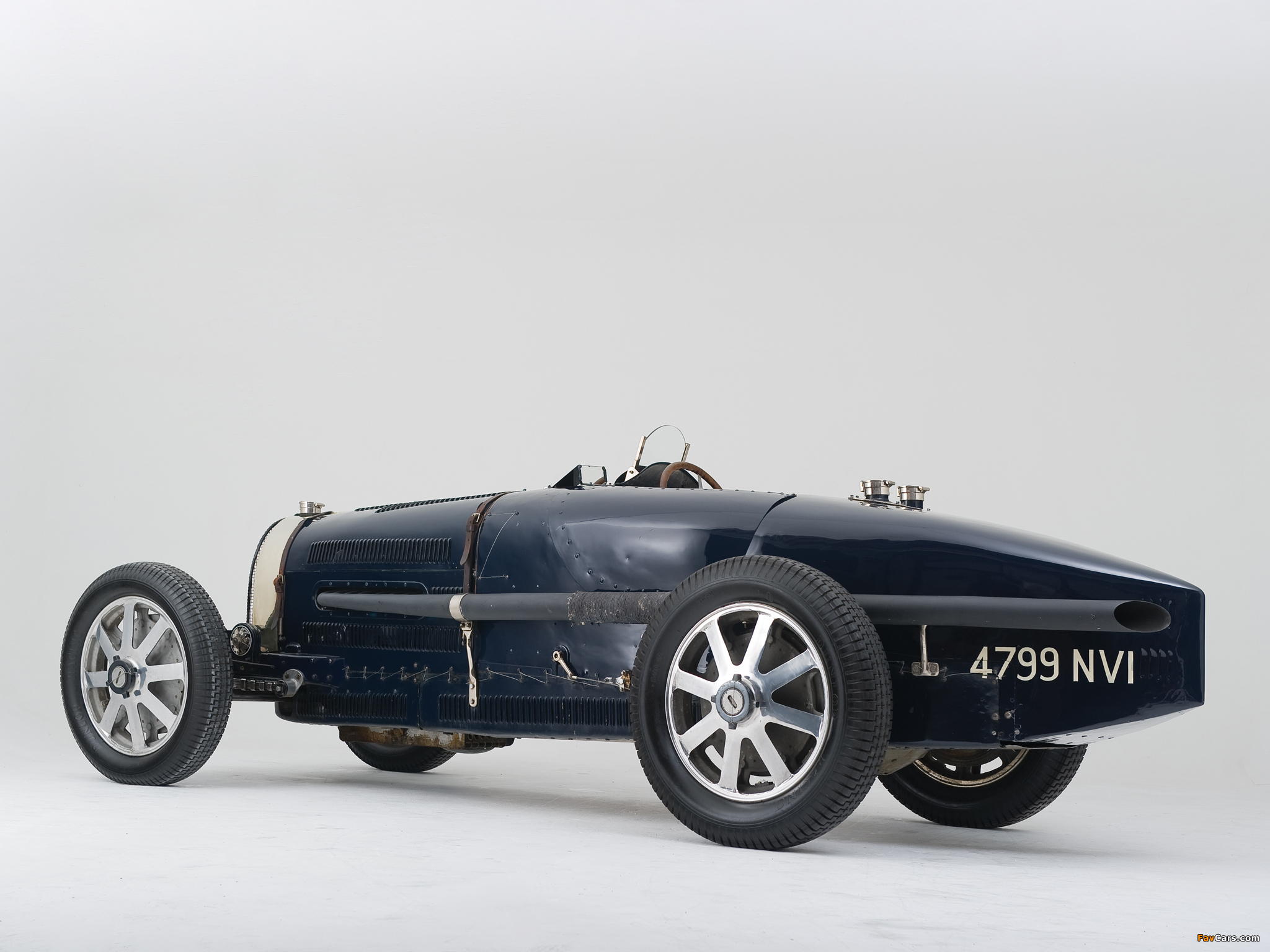 Bugatti Type 51 Grand Prix Racing Car 1931–34 wallpapers (2048 x 1536)