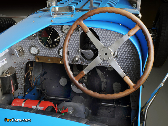 Bugatti Type 54 Grand Prix Racing Car 1931 photos (640 x 480)
