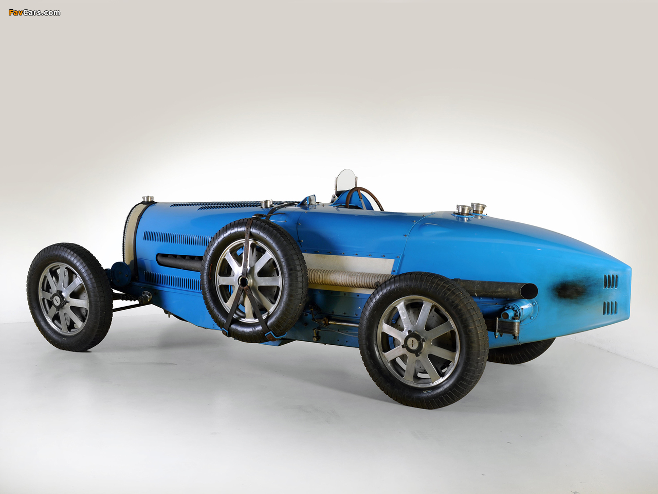 Photos of Bugatti Type 54 Grand Prix Racing Car 1931 (1280 x 960)