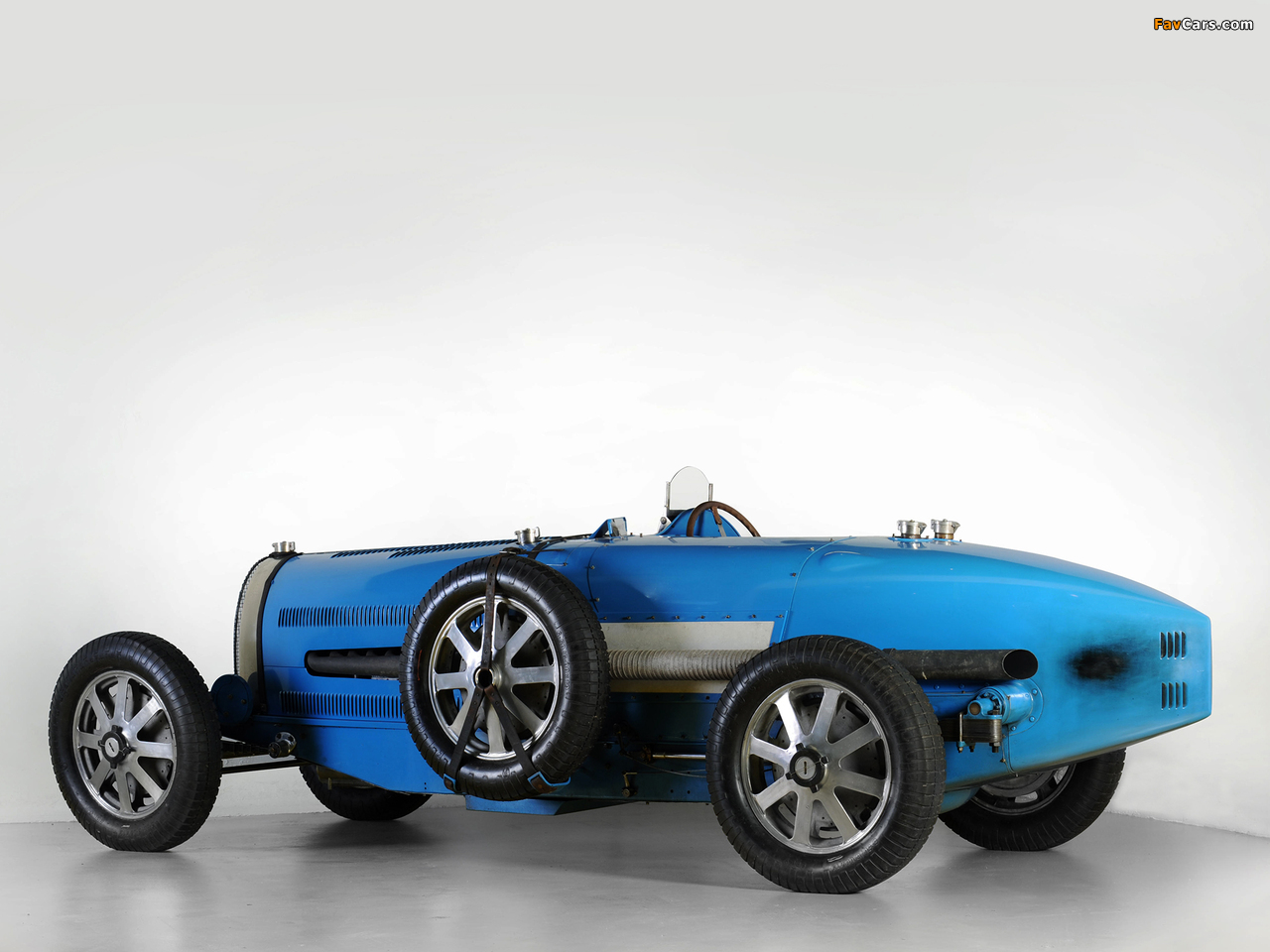 Pictures of Bugatti Type 54 Grand Prix Racing Car 1931 (1280 x 960)