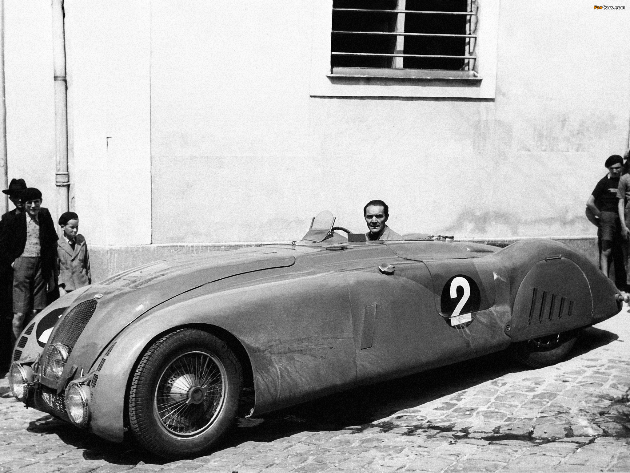Bugatti Type 57g 1936 wallpapers (2048 x 1536)