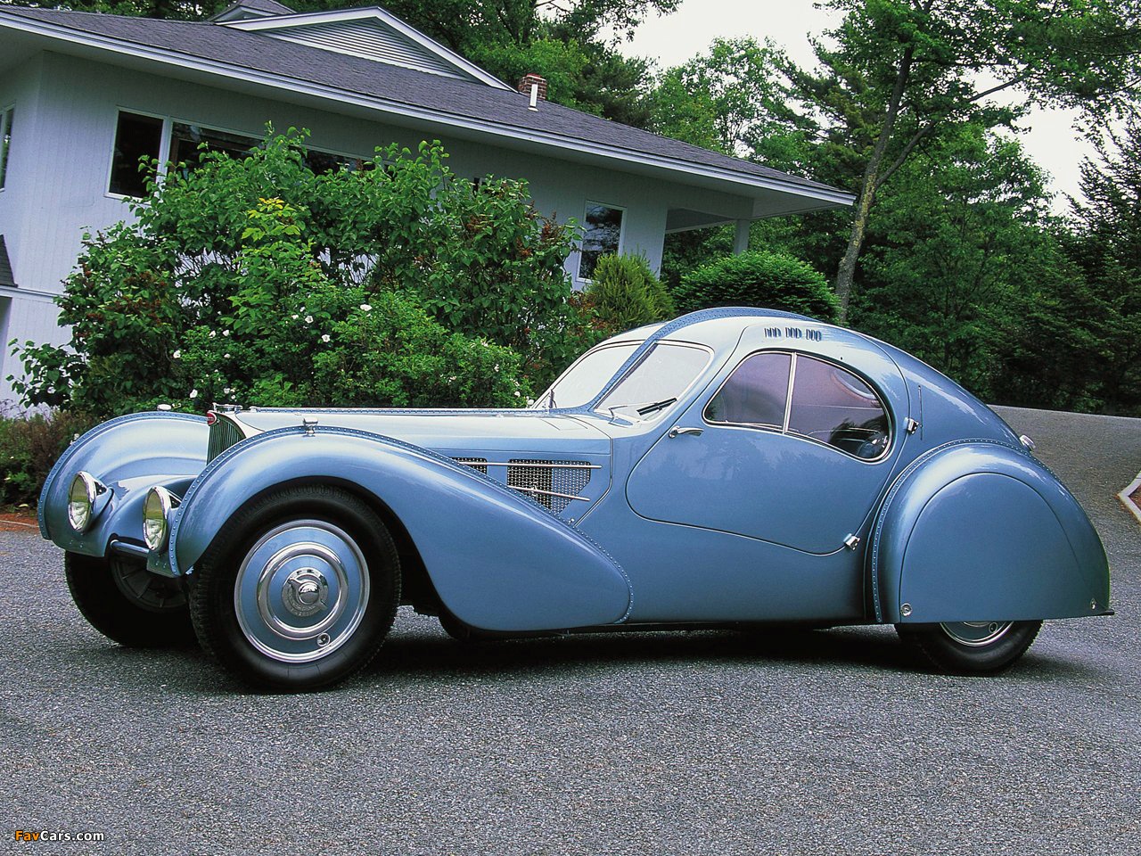 Photos of Bugatti Type 57SC Atlantic Coupe 1936–38 (1280 x 960)