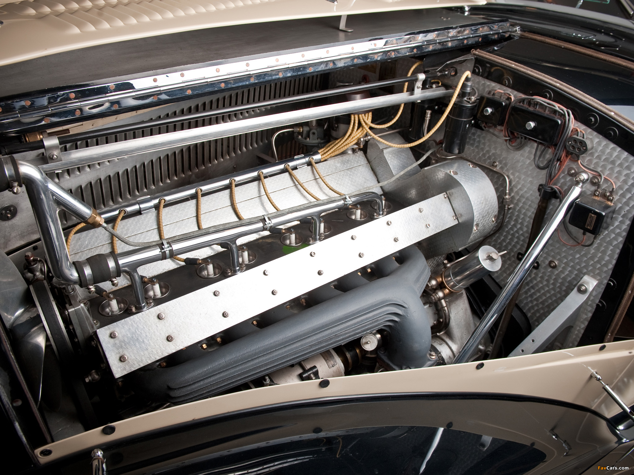 Photos of Bugatti Type 57C Drophead Coupe by Letourneur & Marchand 1939 (2048 x 1536)