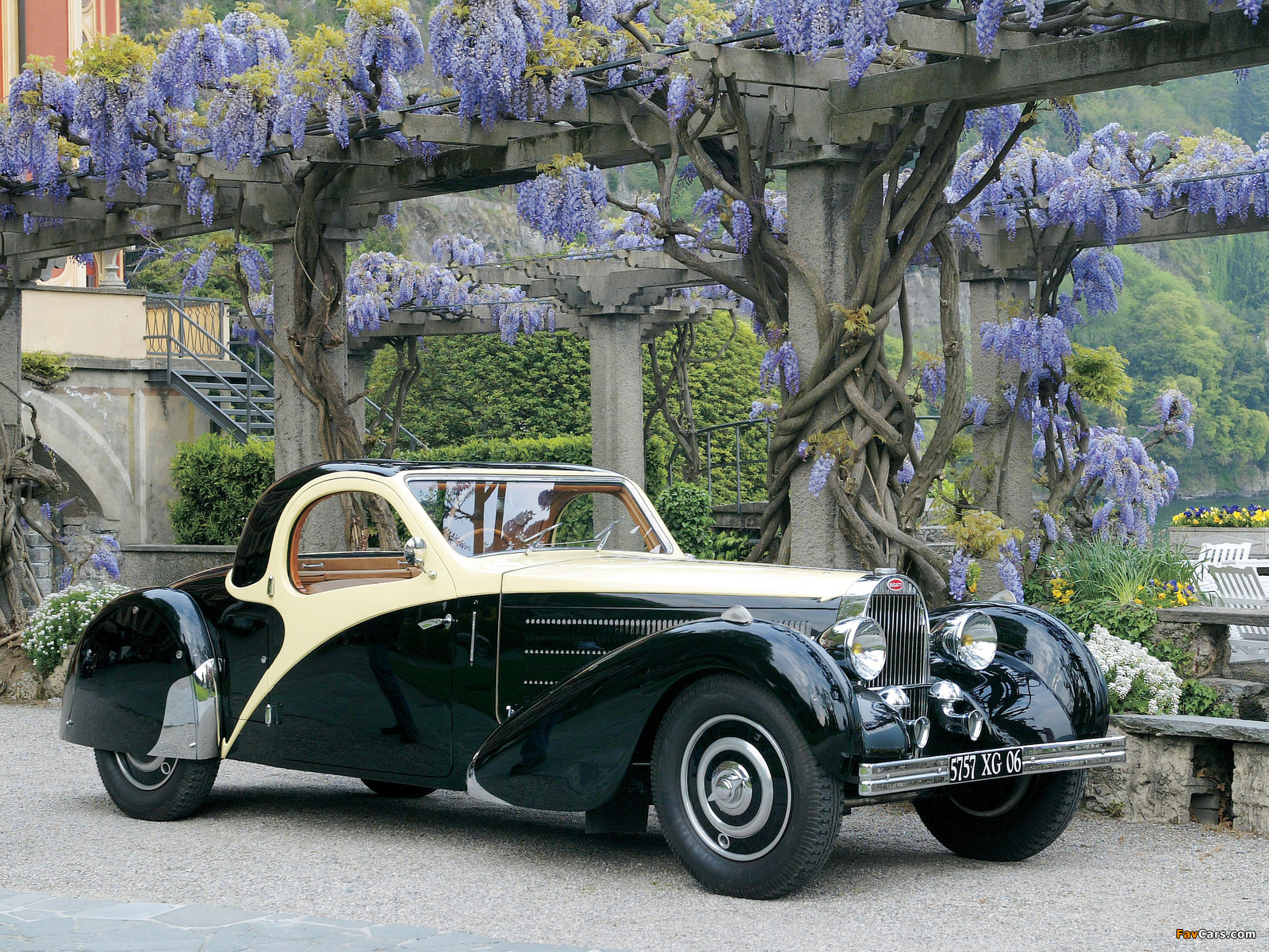 Photos of Bugatti Type 57 Atalante Roll-Back Coupe 1936 (1600 x 1200)