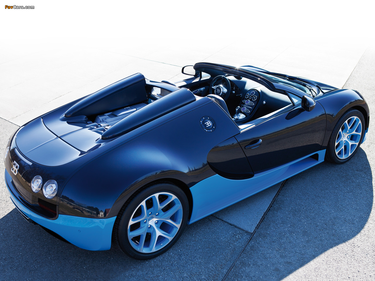Bugatti Veyron Grand Sport Roadster Vitesse 2012 photos (1280 x 960)