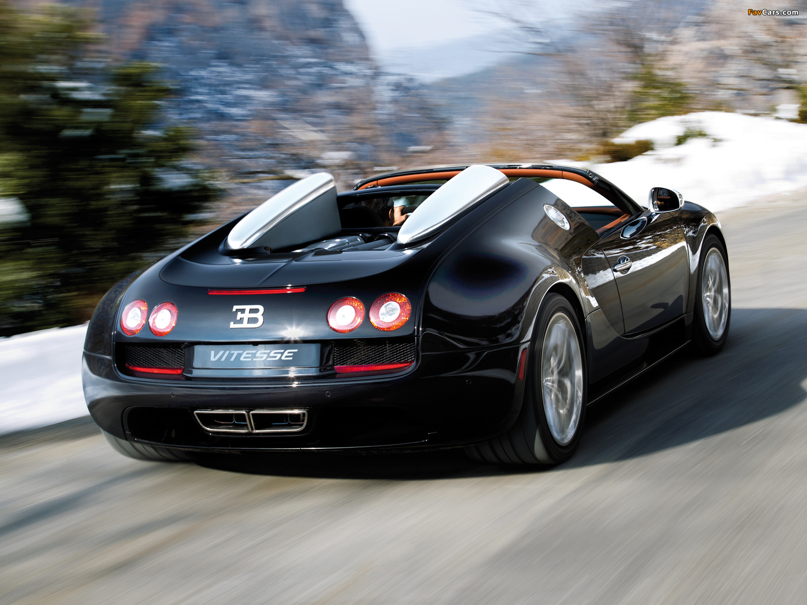 Bugatti Veyron Grand Sport Roadster Vitesse US-spec 2012 pictures (1600 x 1200)