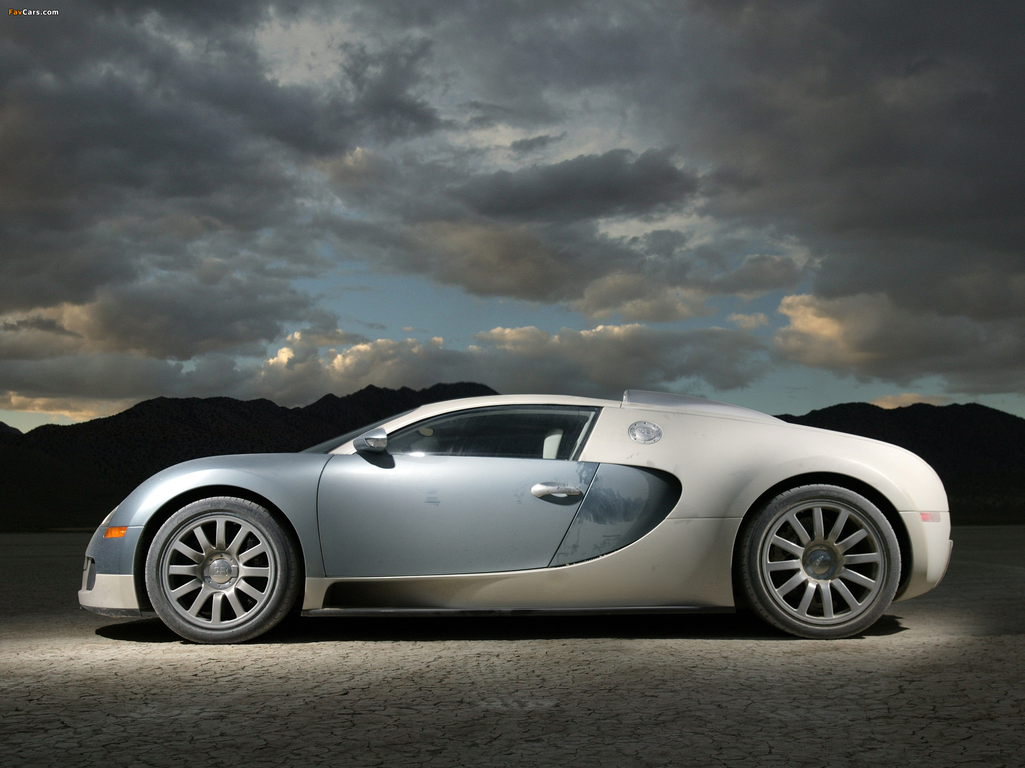 Images of Bugatti Veyron US-spec 2005–11 (2048 x 1536)