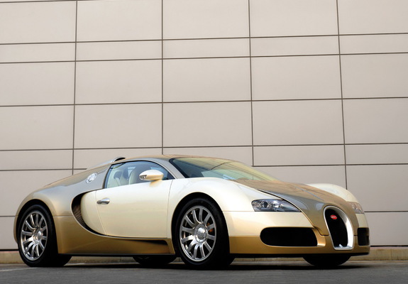 Pictures of Bugatti Veyron Gold Edition 2009