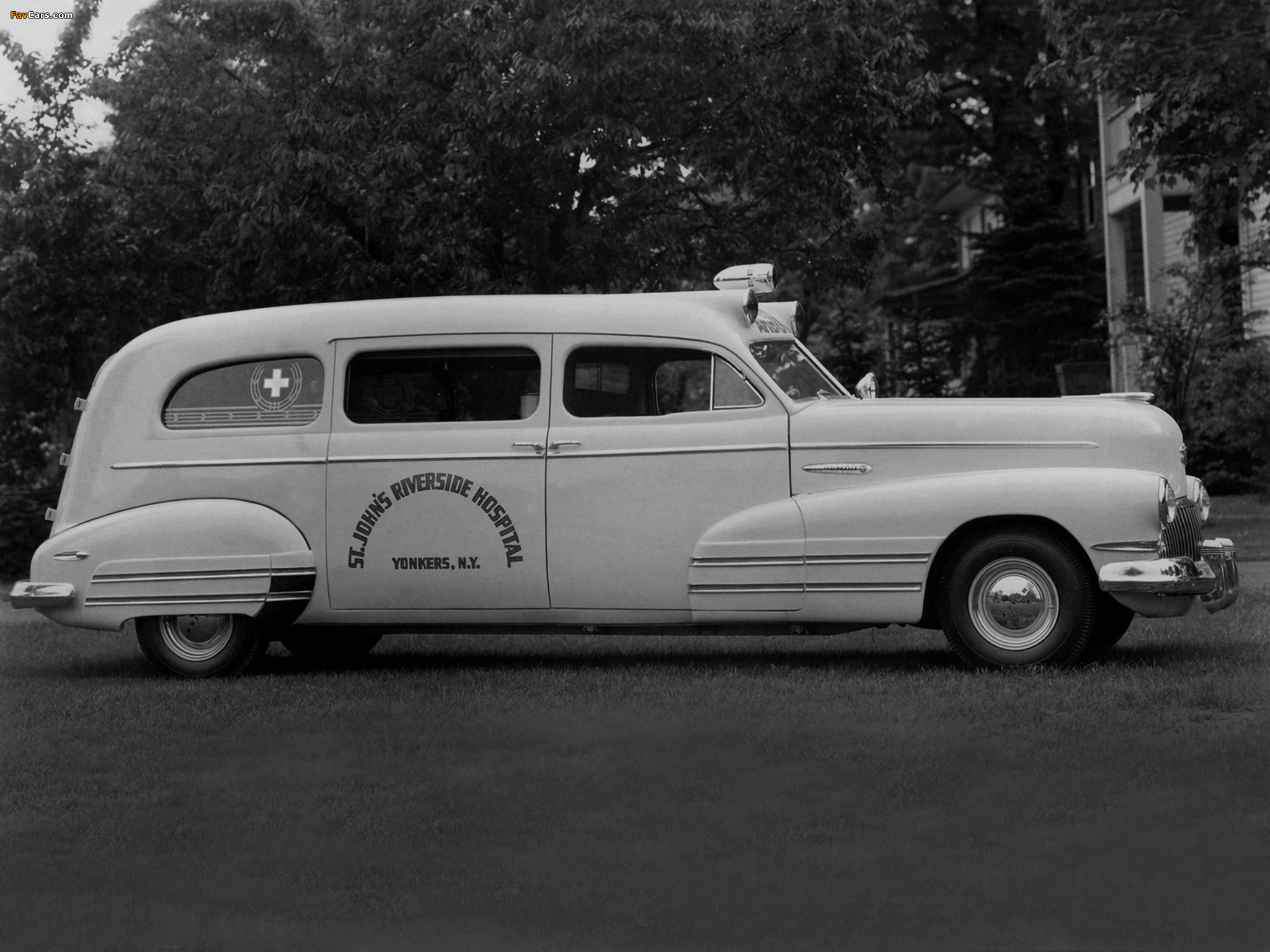 Images of Flxible-Buick Ambulance 1942 (2048 x 1536)