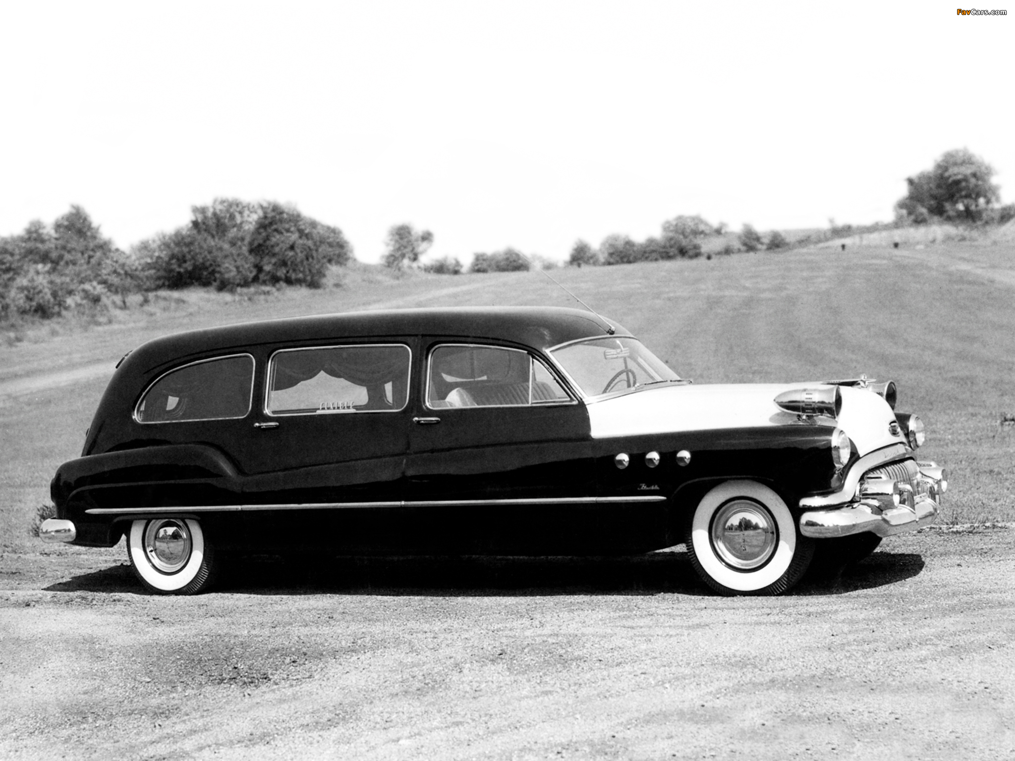 Pictures of Flxible-Buick Sterling Combination Car 1951 (2048 x 1536)