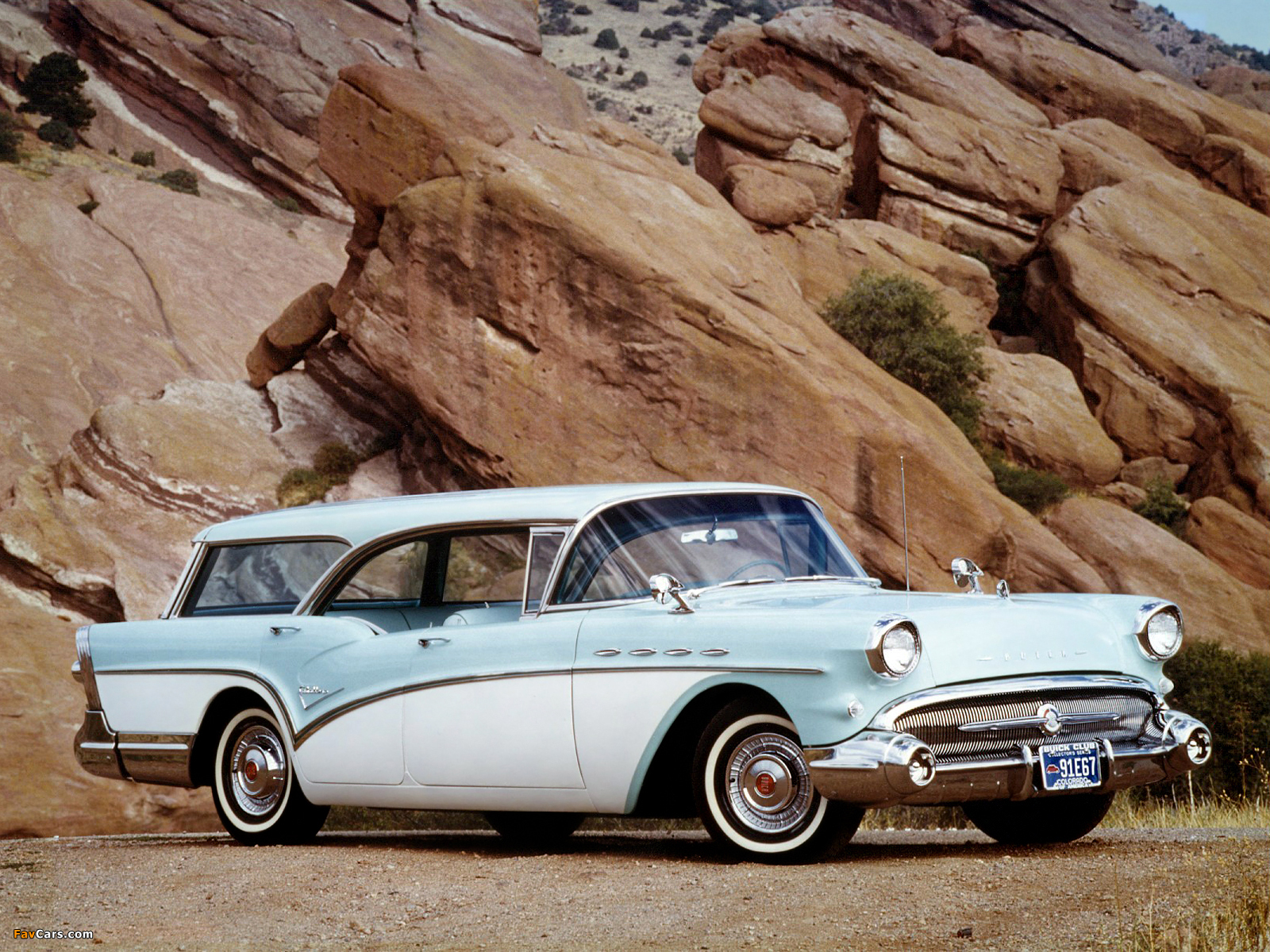 Images of Buick Century Caballero Estate Wagon (69-4682) 1957 (1600 x 1200)