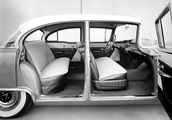 Pictures of Buick Century Special Sedan 1954