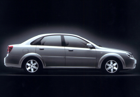 Photos of Buick Excelle 2004–08