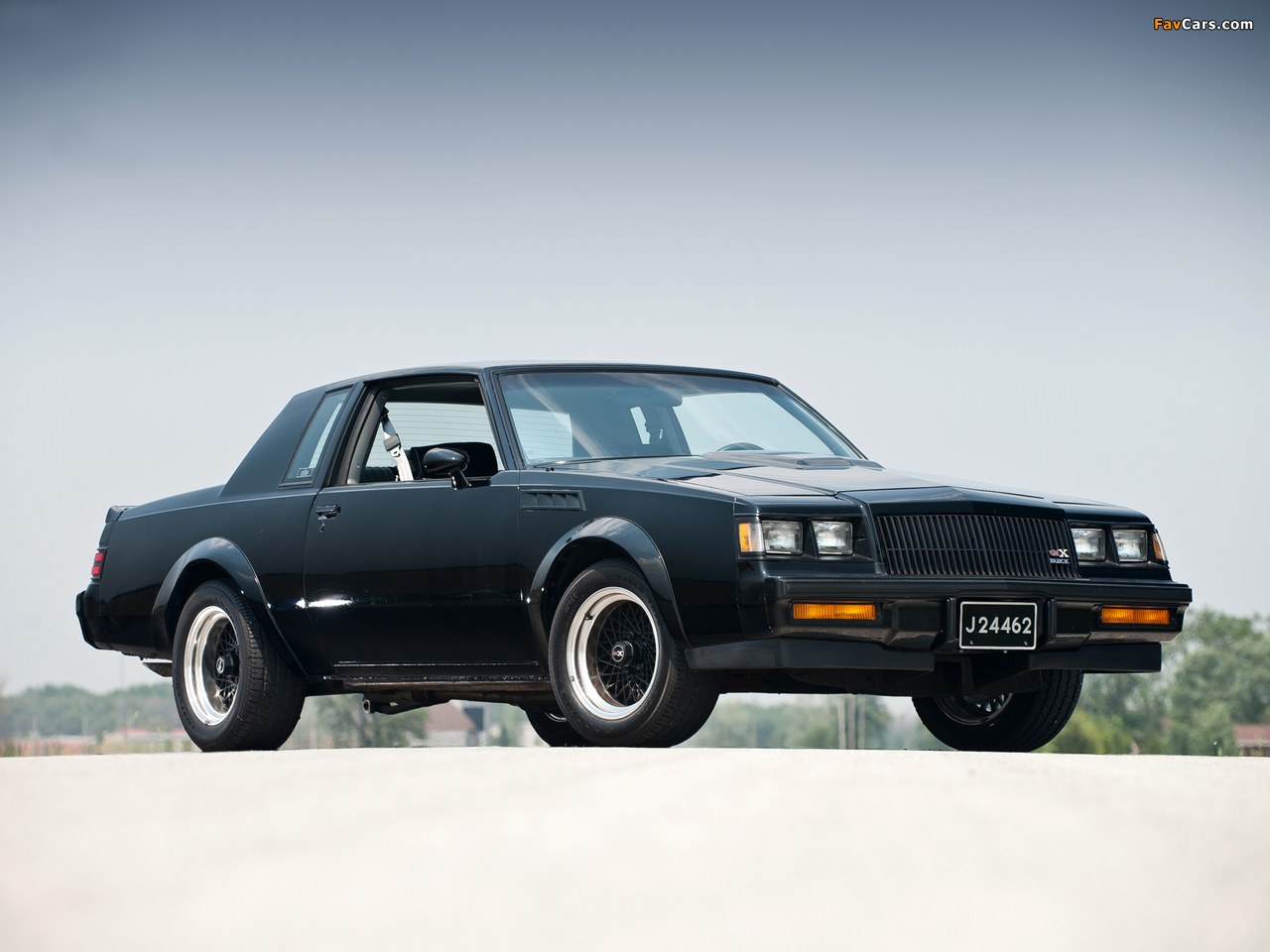 Images of Buick GNX 1987 (1280 x 960)