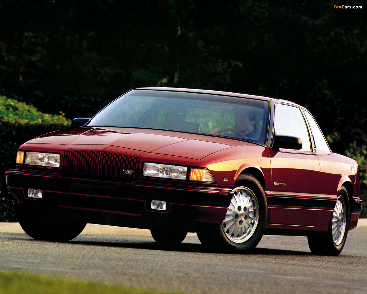 Buick Regal GS Coupe 1990–93 photos (1280 x 1024)