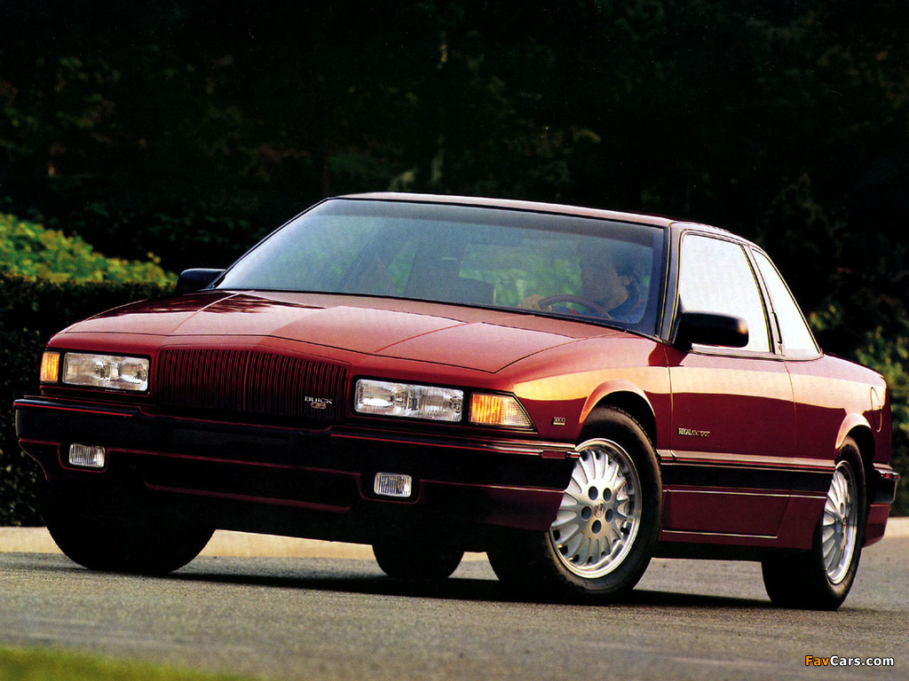 Buick Regal GS Coupe 1990–93 photos (1024 x 768)