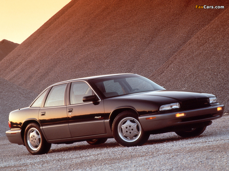 Images of Buick Regal GS Sedan 1995–97 (800 x 600)