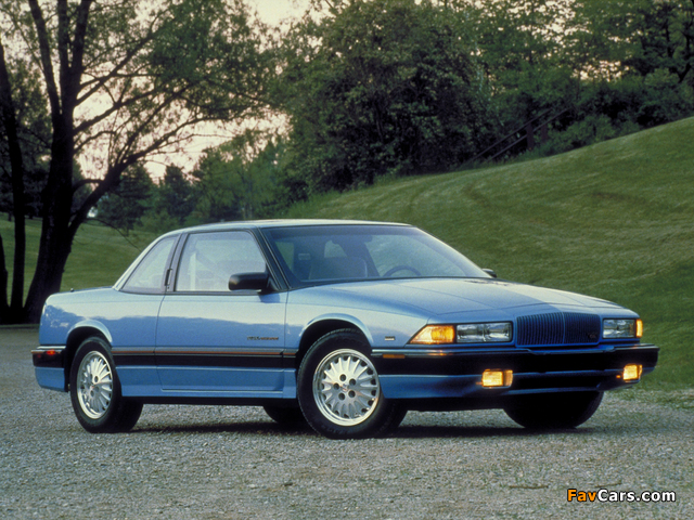Photos of Buick Regal GS Coupe 1990–93 (640 x 480)