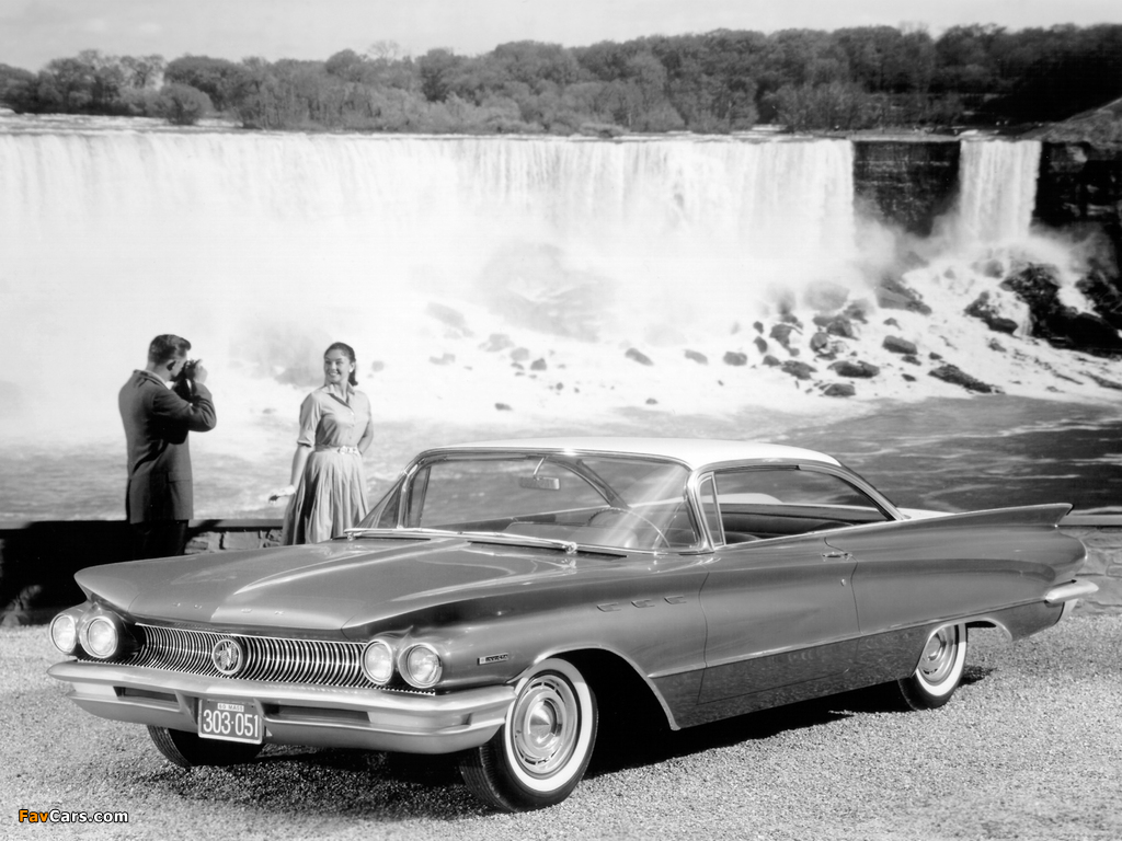 Buick Invicta 2-door Hardtop (4637) 1960 pictures (1024 x 768)
