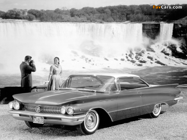 Buick Invicta 2-door Hardtop (4637) 1960 pictures (640 x 480)