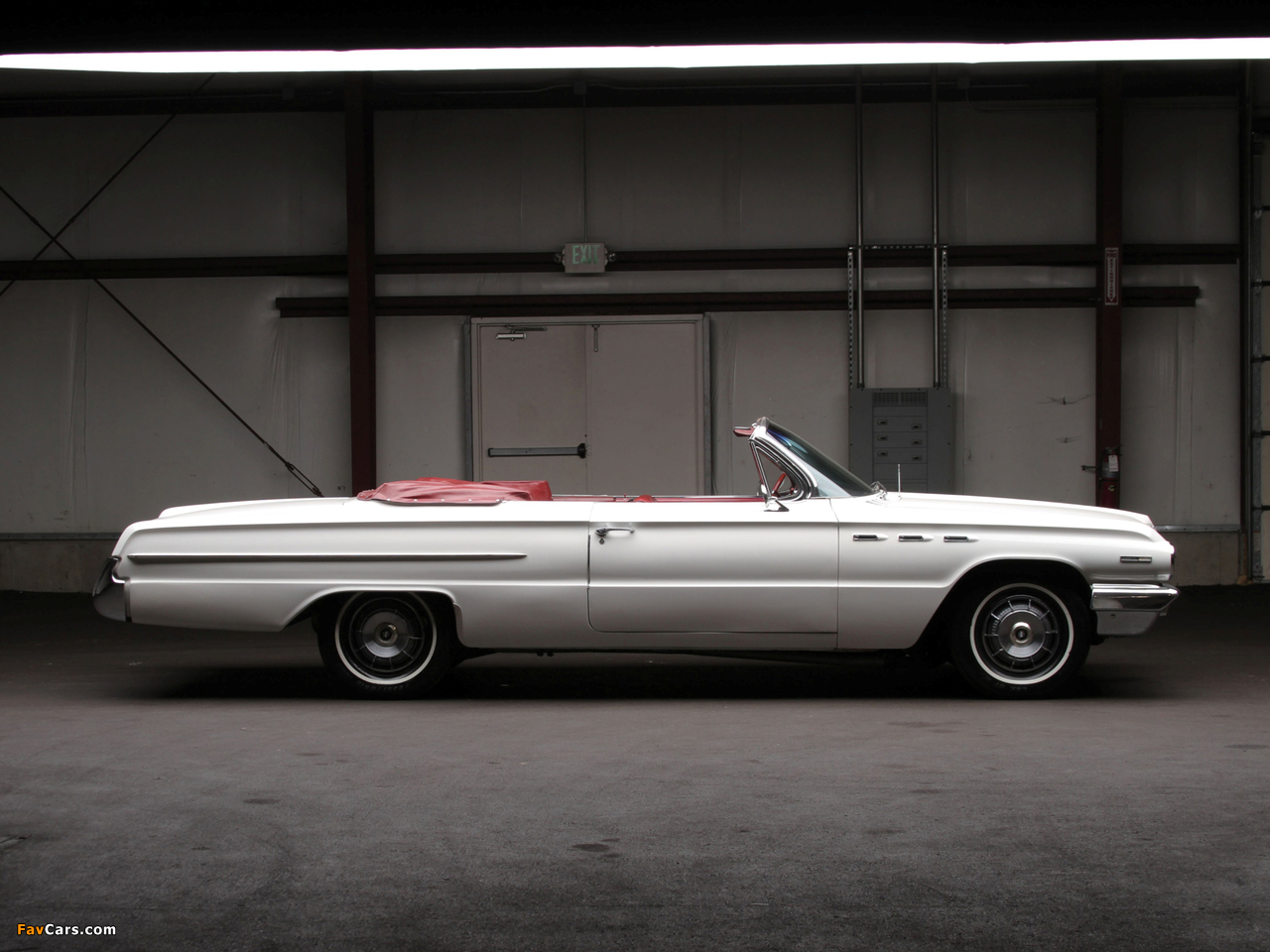 Images of Buick Invicta Convertible (4667) 1962 (1280 x 960)