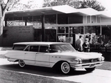 Photos of Buick Invicta Estate Wagon 1960