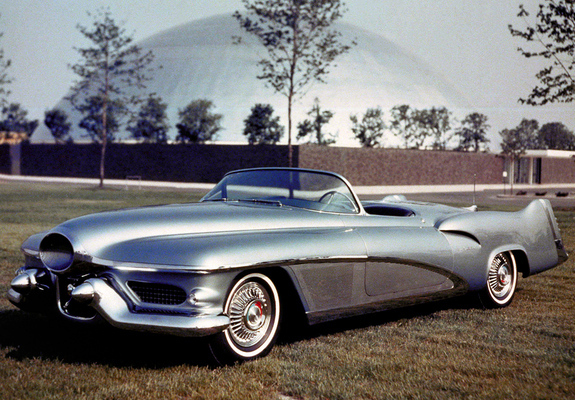 GM LeSabre Concept Car 1951 pictures