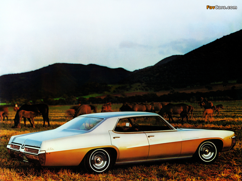 Buick LeSabre Custom 4-door Hardtop Sedan 1969 wallpapers (800 x 600)